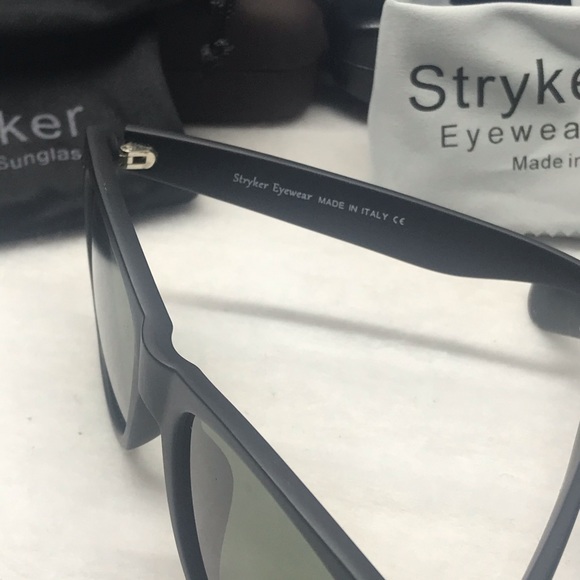 Polarized Stryker Sunglass Black with Green lenses - Picture 3 of 5